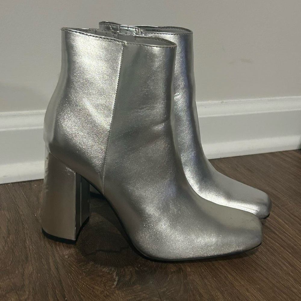 Silver Metallic Ankle Heeled Boots - Size 8